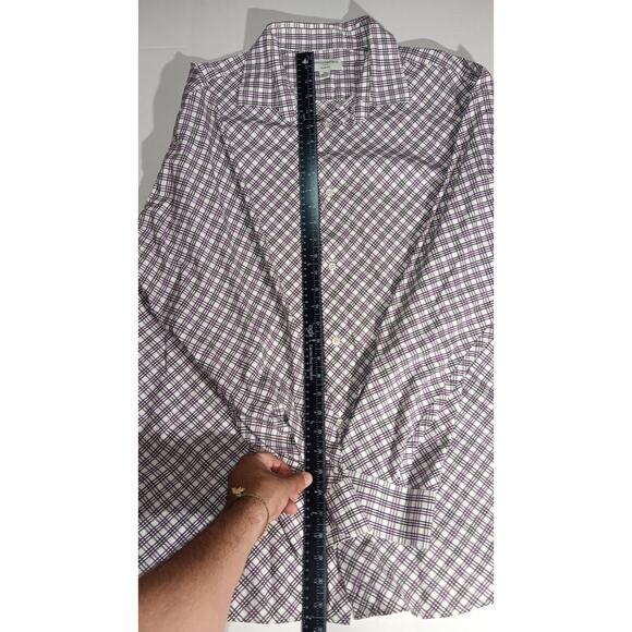 Banana Republic men’s long sleeve dress shirt in a stylish purple and white plai - Picture 3 of 7